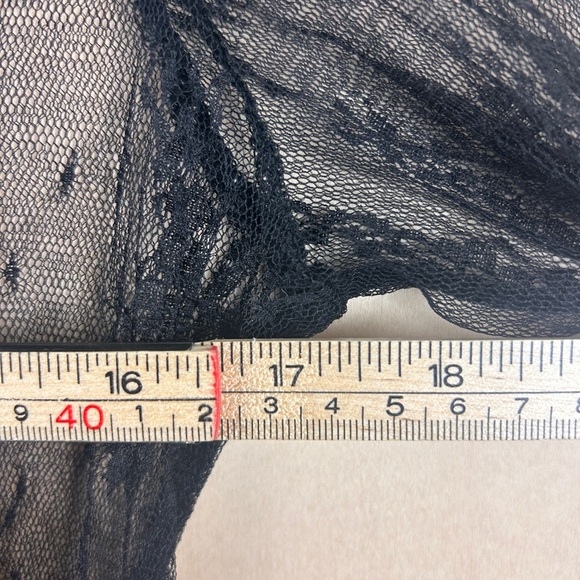 Elegant Black Lace Women Top - Picture 7 of 7